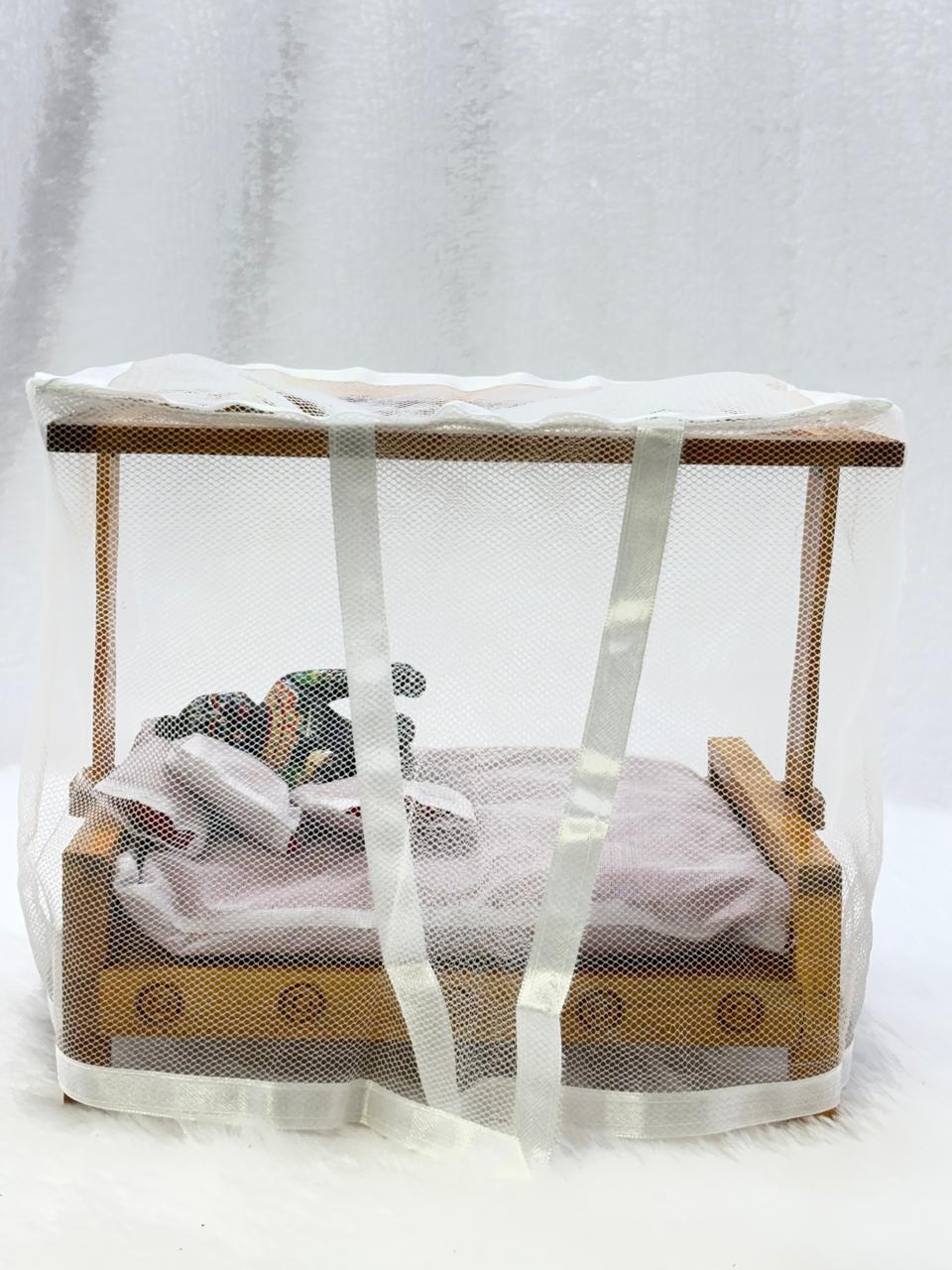 Bed With Machhar Daani (Bed With Mosquito Net) For Size 5 Laddu Gopal
